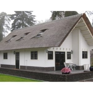 Grote_blokhut_alegranza_als_tuinkantoor_garage